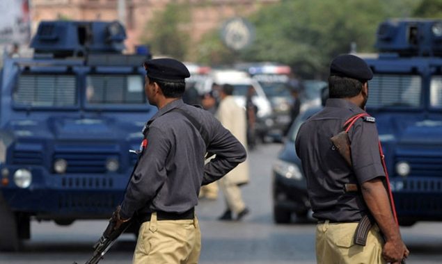 Two alleged TTP terrorists arrested in Karachi