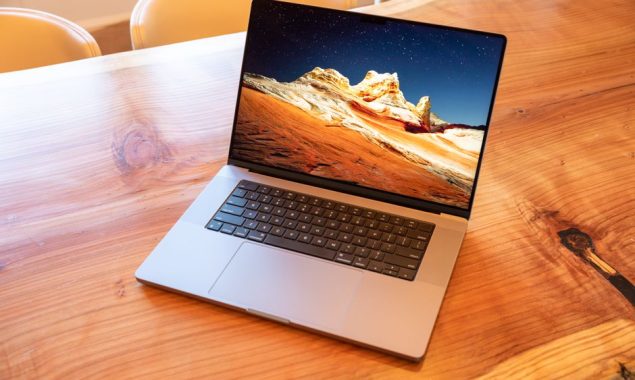 Apple’s 2022 product plan includes a 13-inch MacBook Pro