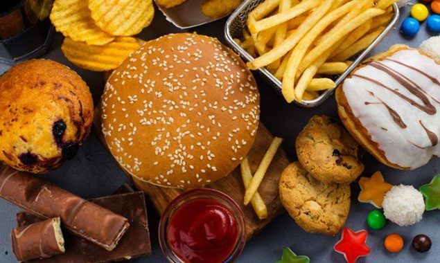 TfL’s ban on junk food advertisements has helped Londoners shop more healthily, research