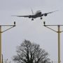 Storm Eunice: Thousands watch Big Jet TV’s livestream as planes land at Heathrow