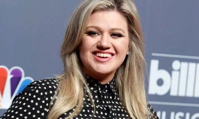 Kelly Clarkson is ‘broken’ while in quarantine with her children: ‘I’m afraid I can’t.’