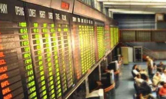 Pakistan bourse closes lower on rupee depreciation