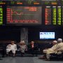 Pakistan stocks turn red over global economic uncertainties