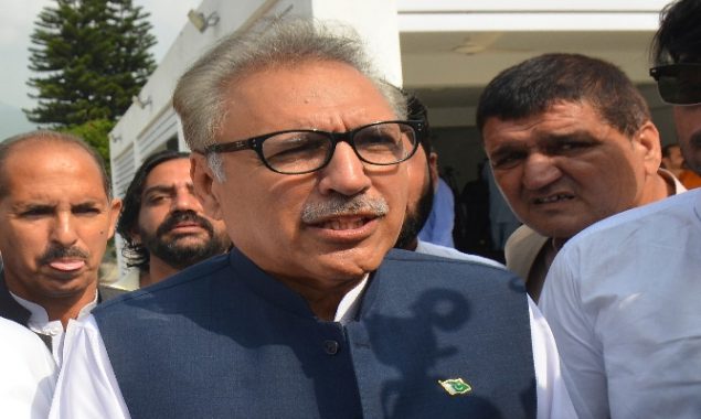 Arif Alvi emphasises use of blockchain tech to curb corruption