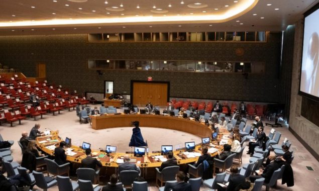 Chinese envoy calls for constructive assistance to Somalia