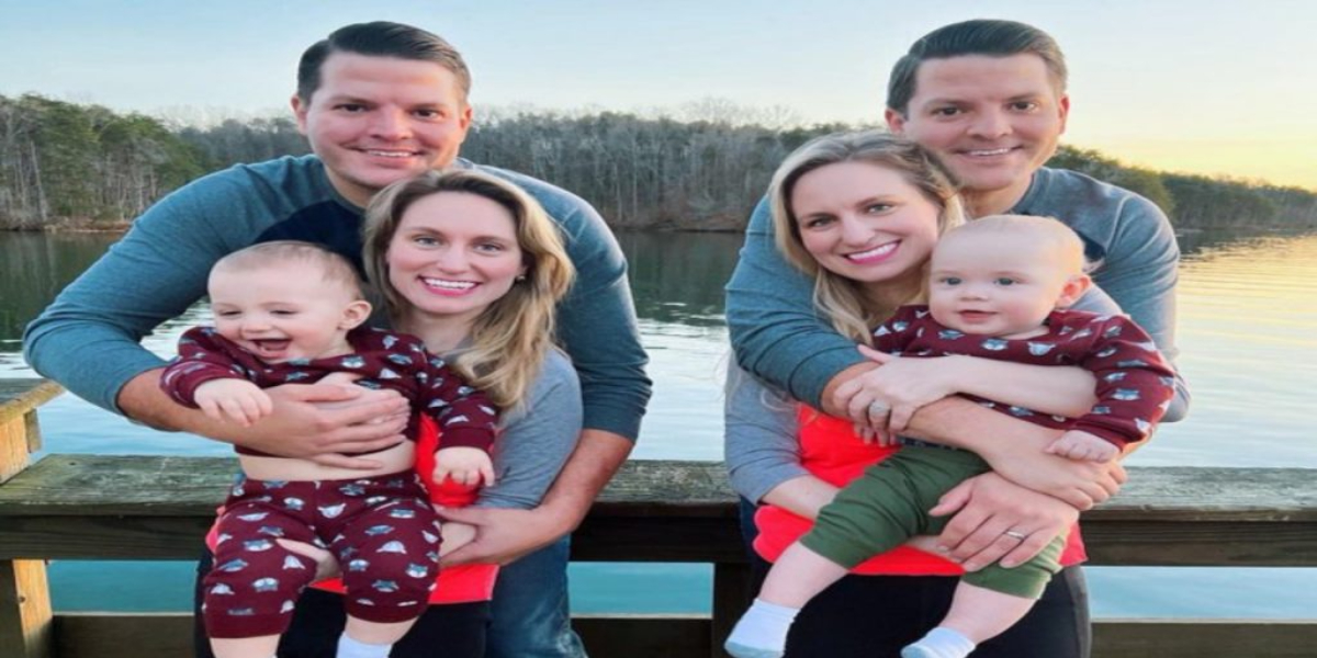 Twin brothers marry twin sisters and give birth to twin sons