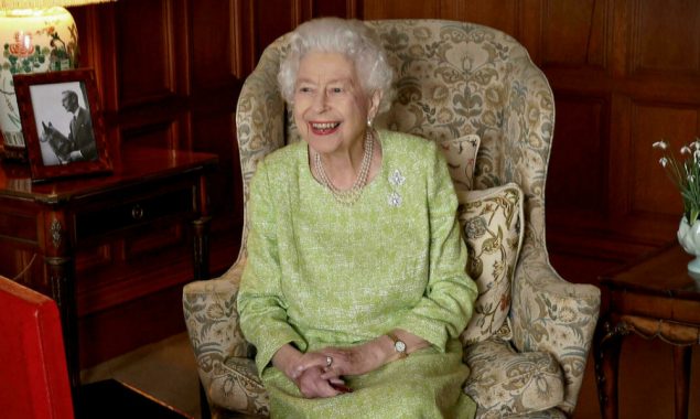 Queen catches ‘mild’ Covid soon after 70th anniversary