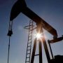 Oil rises, stocks struggle as Russia-Ukraine tensions mount