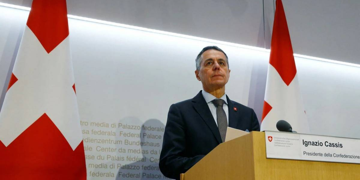 Switzerland adopts same sanctions as EU against Russia