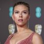 Colin Jost , Scarlett Johansson, Team Up in Amazon Super Bowl Ad for Alexa