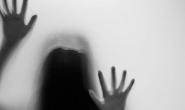 Robbers gang-rape woman in Karachi