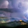 US megaflash sets new lightning record