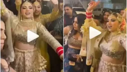 WATCH VIDEO : Rockstar Bride Breaks Into Bhangra on Dhol Beats, and the Internet Goes Crazy Over Her Swag 