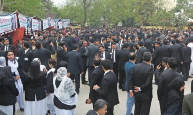 LBA members protest against LHC’s new mechanism for case allocation