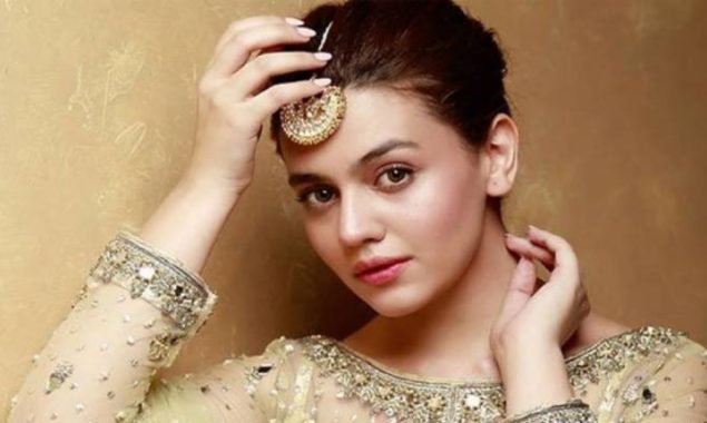 Zara Noor Abbas discusses about losing her child for the first time