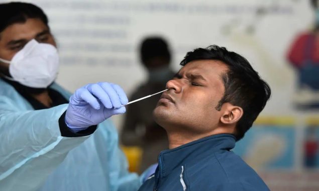 India reports 58,077 new COVID-19 cases