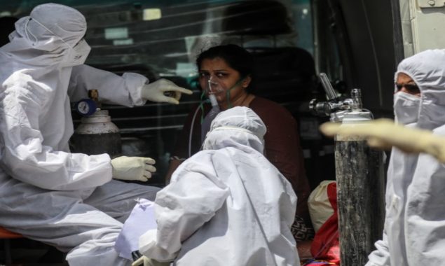 India’s daily COVID-19 cases fall to 161,386, deaths continue to rise