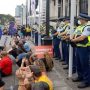 New Zealand’s anti-vaccine mandate protest continues