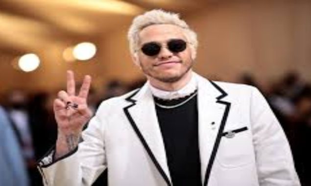 Pete Davidson makes a comeback to social media after the year 2018