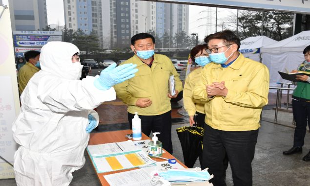 S.Korea reports 170,016 new COVID-19 cases