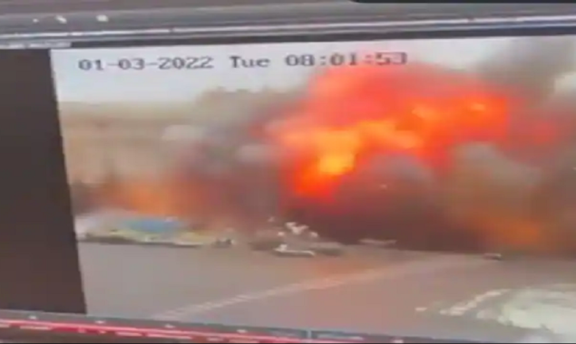 Russian missile strikes in Ukraine’s Kharkiv, building goes up in flames
