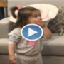 Little girl’s shock reaction after seeing dinosaurs for the first time on TV