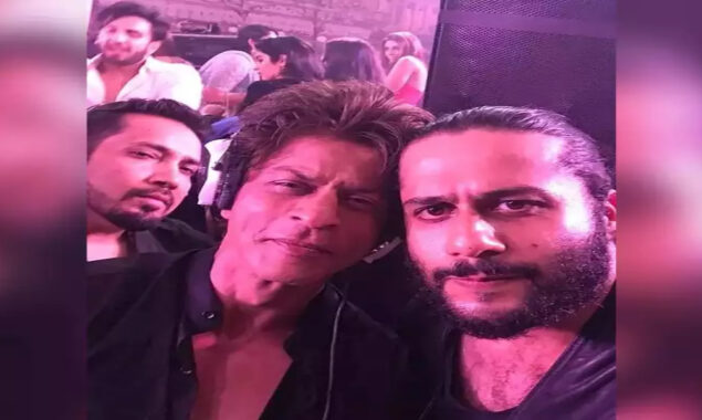 Shah Rukh Khan’s elegant throwback picture