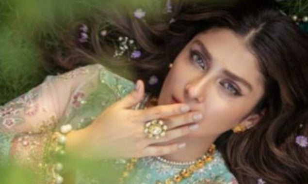 Ayeza Khan's