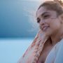 Deepika Padukone gives a sneak peek of a beautiful sunset in Spain
