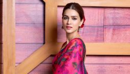 Kriti Sanon sets the internet on fire in a glamorous saree