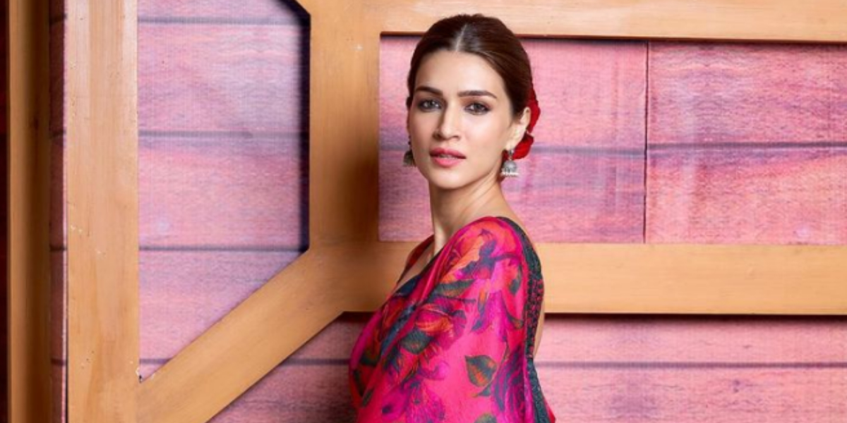 Kriti Sanon sets the internet on fire in a glamorous saree