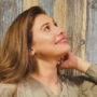 Hina Altaf’s new photo makes round on social media