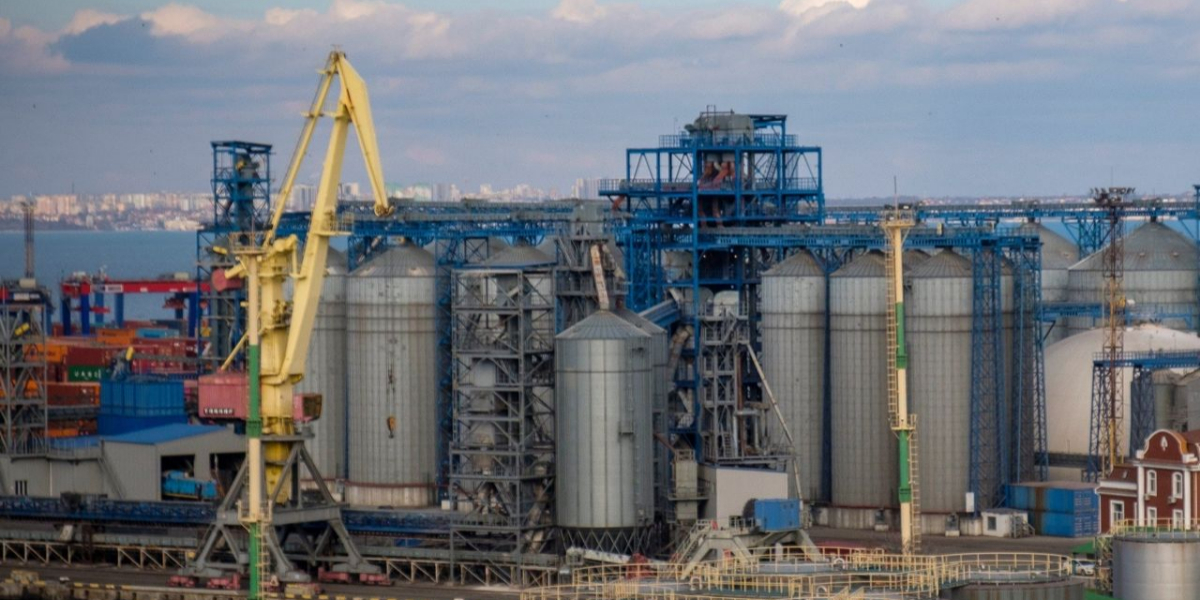 Economic Watch: Oil prices expected to rise after new highs as Russia-Ukraine conflict rages on