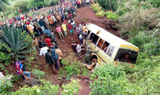 Two killed, 17 injured in Tanzanian road accident