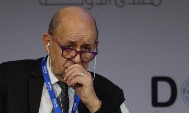 France says world powers must ‘keep talking’ with Putin