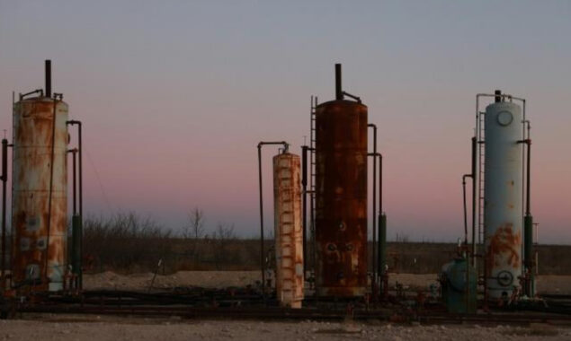Oil prices sink as US taps reserves; equities fall