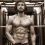 Ranveer Singh flaunts his abs in his latest gym picture