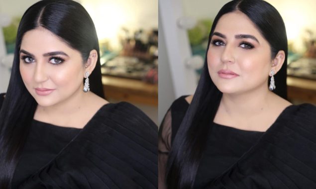 Sanam Baloch turns up the heat in an all-black saree 