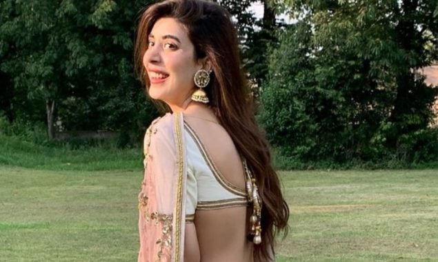 Urwa Hocane’s latest video goes viral on the internet