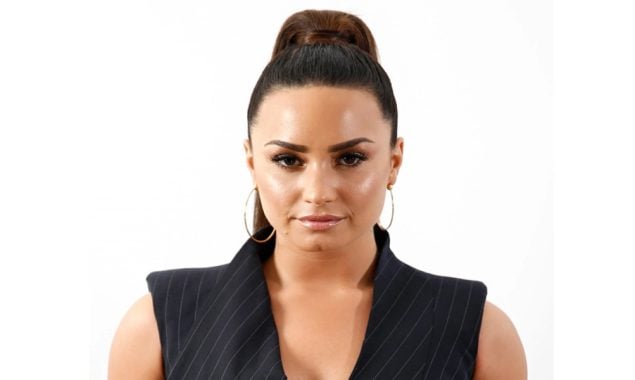 Demi Lovato will be replaced by Ariel Winters in NBC pilot Hungry