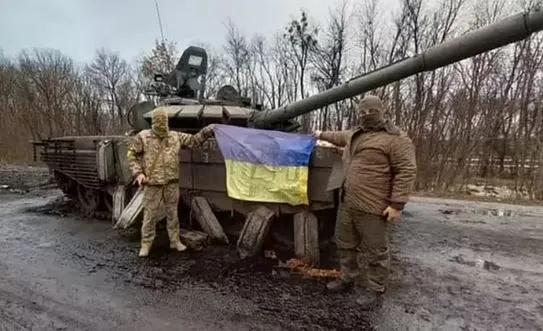 In Putin’s shambolic assault, brave Ukrainian mechanics are blitzing Russian forces with their OWN tanks and rockets