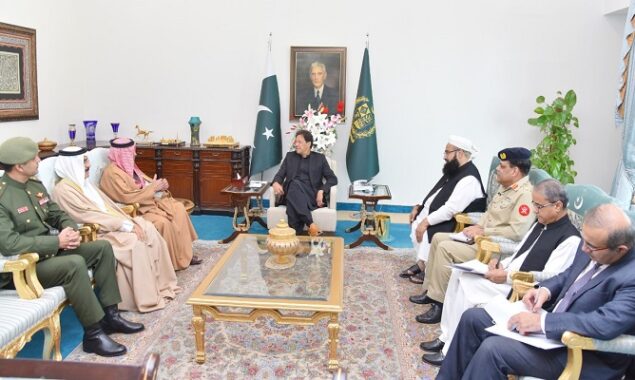 PM Imran reaffirms Pakistan’s long-standing fraternal ties with Bahrain