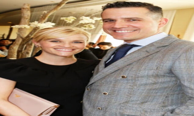 Reese Witherspoon and husband Jim Toth celebrate 11 years of adventures, love & laughter!