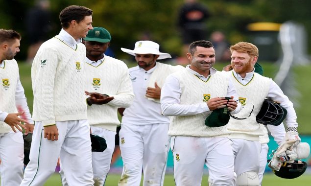 South Africa outsmart New Zealand to win by 198 runs, draw series