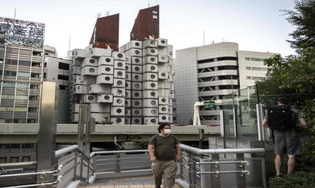 nakagin capsule tower