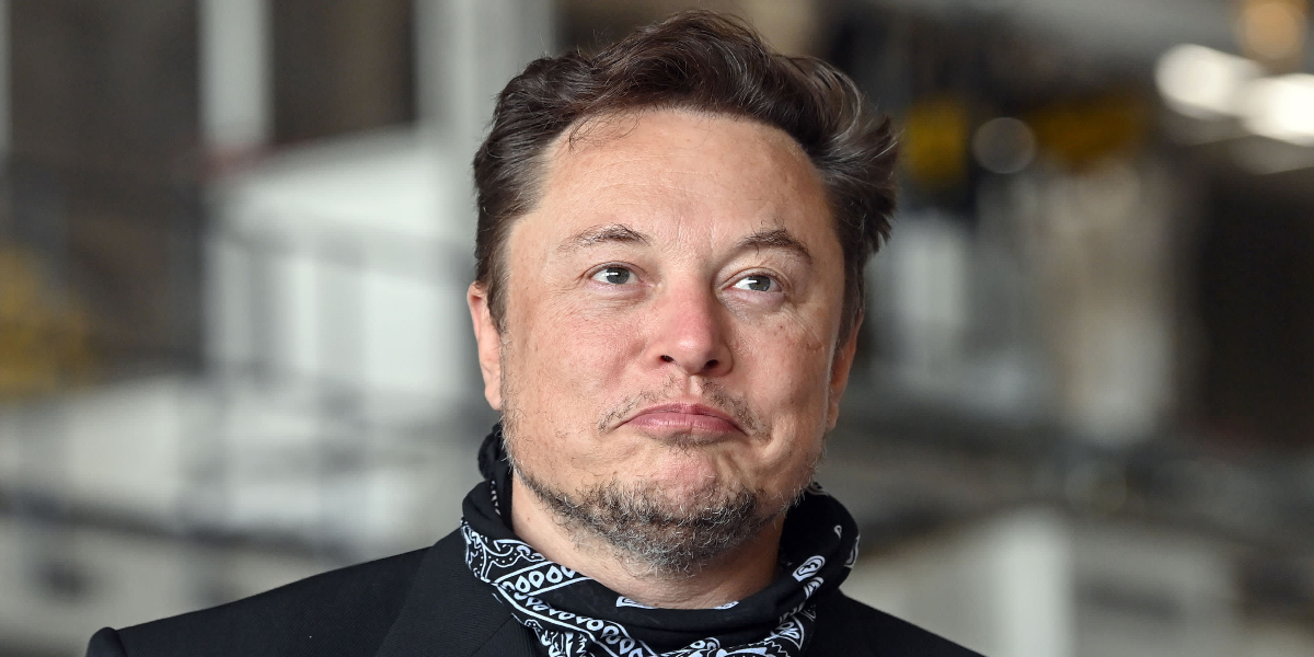 Elon Musk changes name to Elona