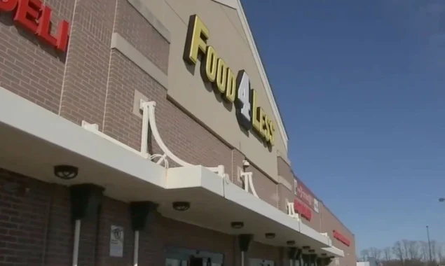 In Illinois parking lot, a 3-year-old boy accidentally shoots and kills his mother