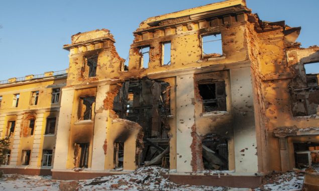 Hospitals shelled in Ukraine’s Mykolaiv