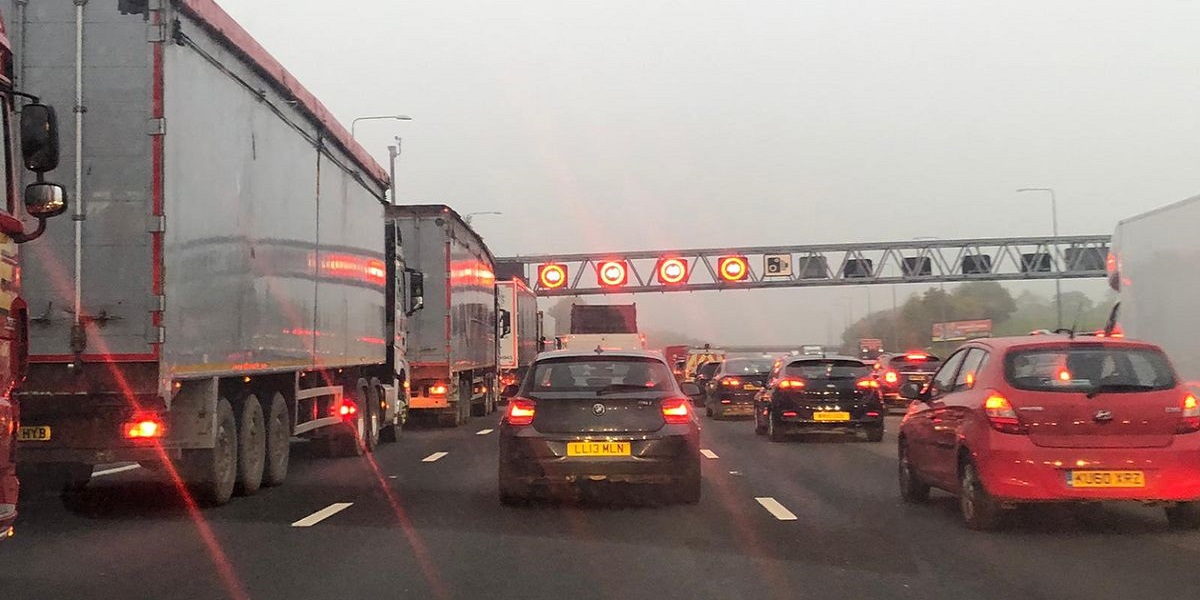 M25 traffic