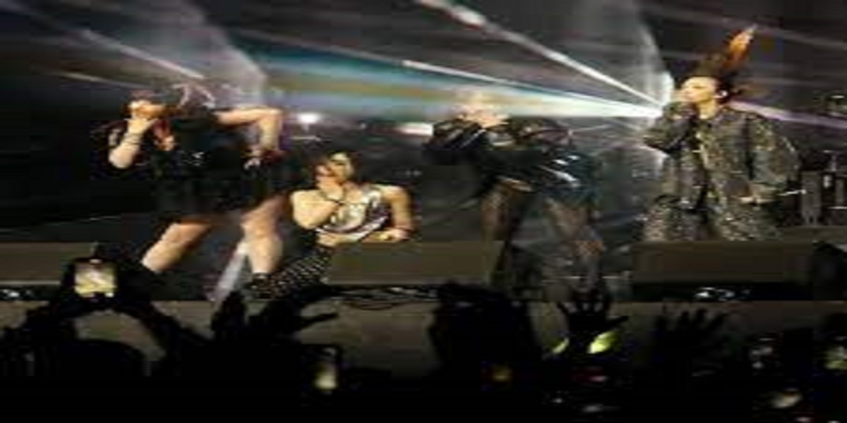 2NE1